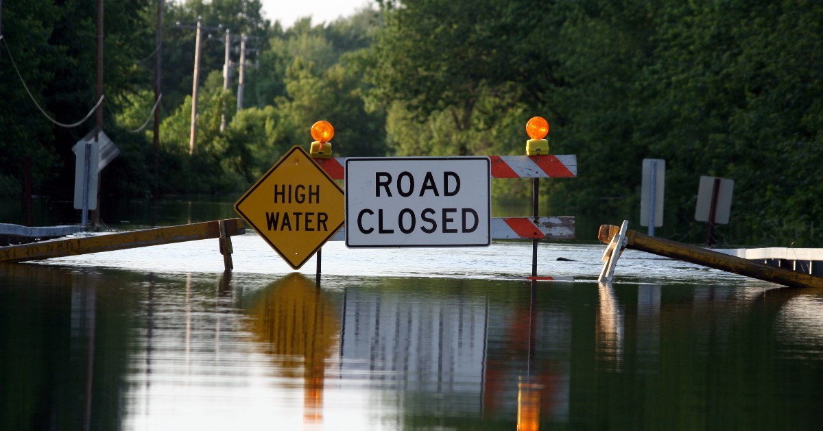 simcoecounty's tweet image. Do you #KnowYourRisks in your area?🌪️💧❄️🔥Knowing what emergencies are most likely to affect you is the first step to preparedness. From severe weather to power outages, understanding your risks helps you plan and respond faster. simcoe.ca/be-prepared/
#EPWeek2026 #Preparedness