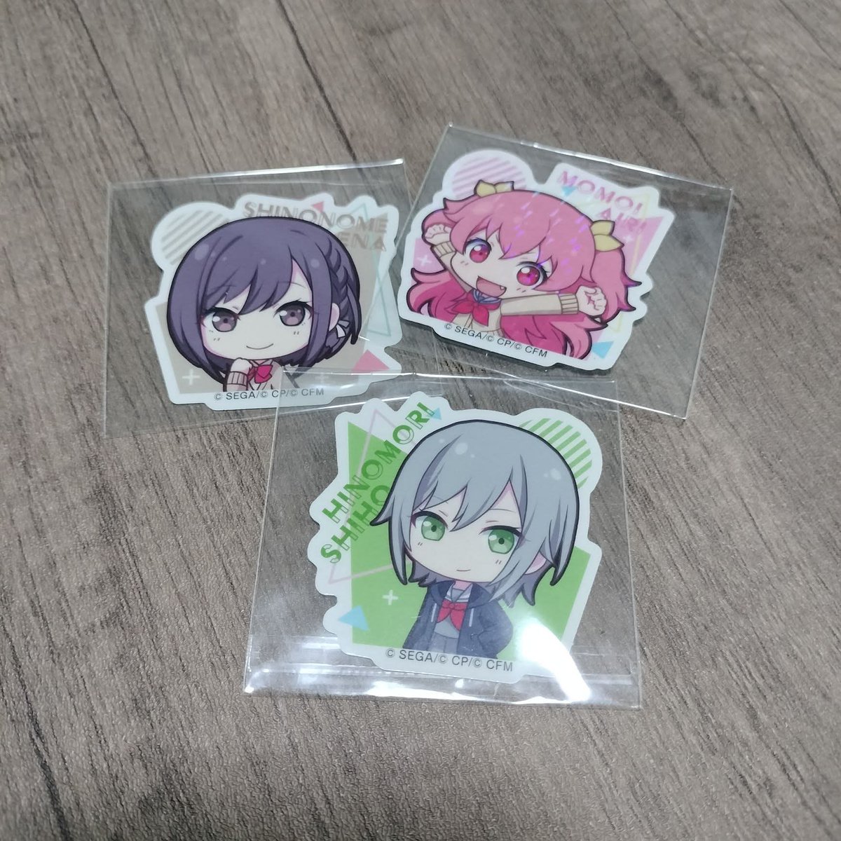 rabbit♡ พร้อมส่งปักหมุด tweet media