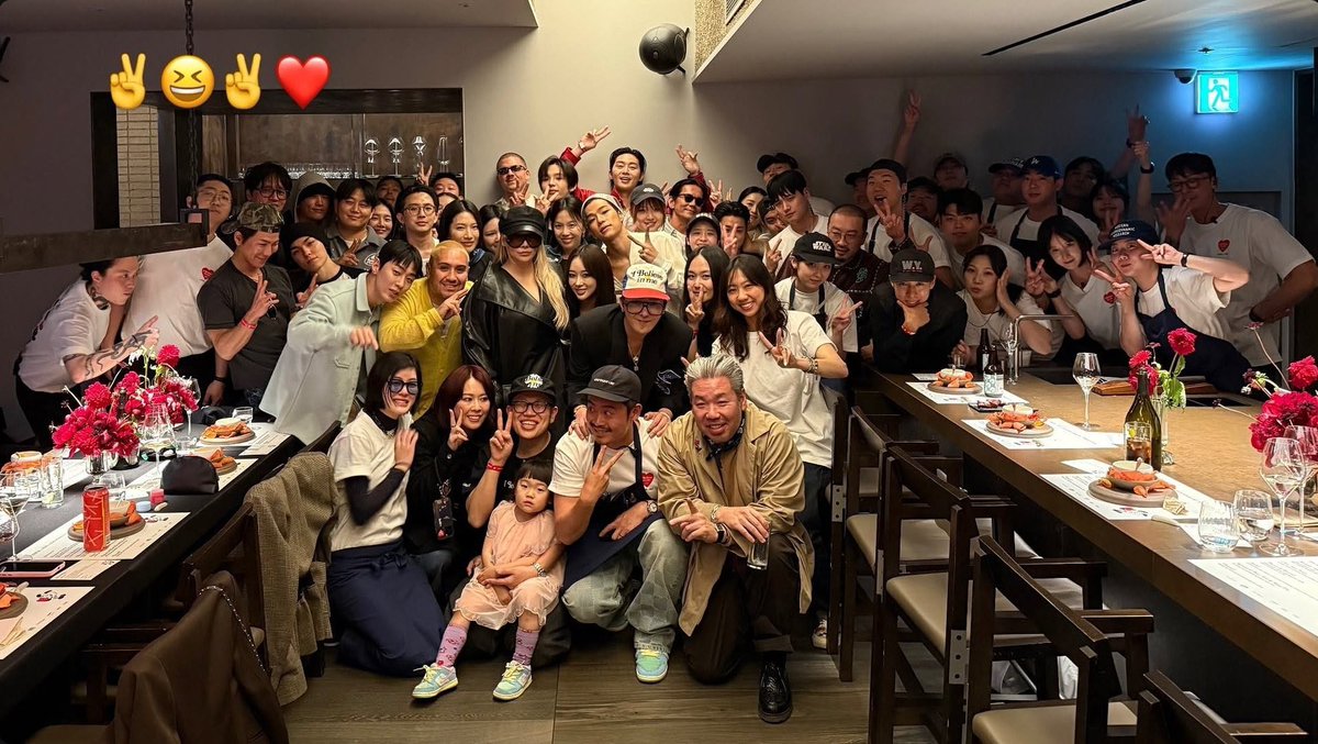 CL tweet media