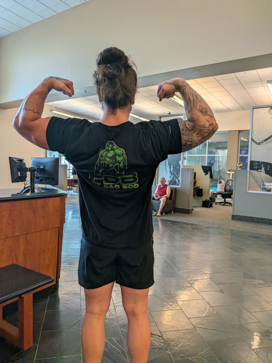 Fit Dad Bod tweet media