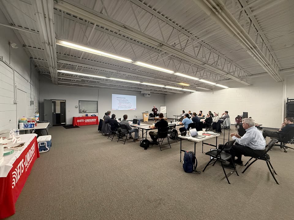 ETSLindgren's tweet image. #ETSU • EMC Fundamentals 🧑‍🏫

Last week @ETSLindgren presented 'EMC Fundamentals &amp;amp; MIL-STD-461 Requirements' taught by #EMC industry consultant Dan Hoolihan. Thx to our hosts @EliteTest + attendees!

✅ Our Education &amp;amp; Training: bit.ly/4tK2c0c

#aerospace #militaryemc