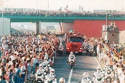 F1_AyrtonSenna's tweet photo. #OnThisDay in 1994, Ayrton made his final journey home. 💔🕊️ https://t.co/JRWxbh9CRv