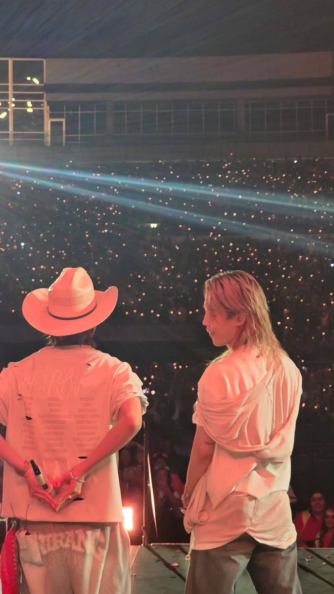 teddie_20's tweet image. [ Jimin Story 🌟 IG ]
260504 - 13:55 KST - j.m

(1)

#JIMIN #지민
#방탄소년단 #BTS