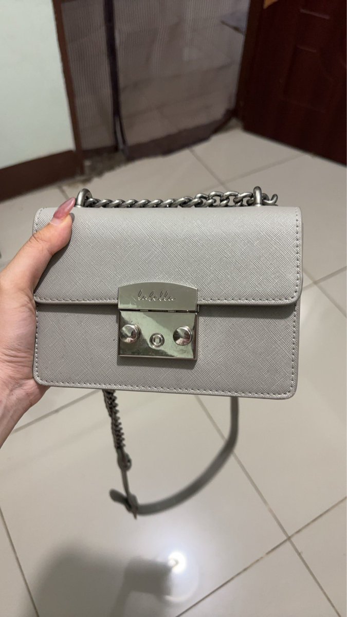 nyoxicr's tweet photo. ส่งต่อlabella Grey  ไซส์s 700 รส
#ส่งต่อlabella #ส่งต่อกระเป๋า 
#ส่งต่อfeelfreebkk #ส่งต่อfeelfree #feelfreebkk #ส่งต่อduexstudio #ส่งต่อcintageshop #ส่งต่อเสื้อผ้ามือสองสภาพดี
#ส่งต่อเสื้อผ้า  #ส่งต่อvgh
 #ส่งต่อfeelfreebkk https://t.co/mwE522zf4a