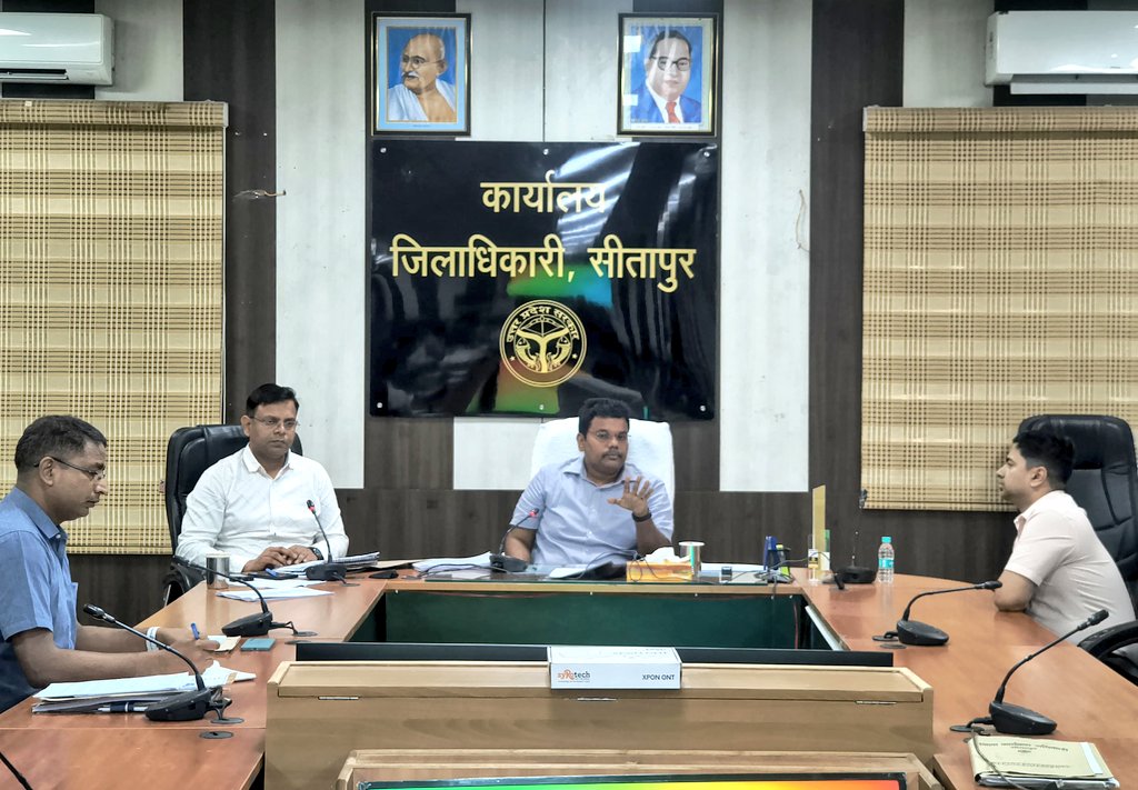DM Sitapur tweet media
