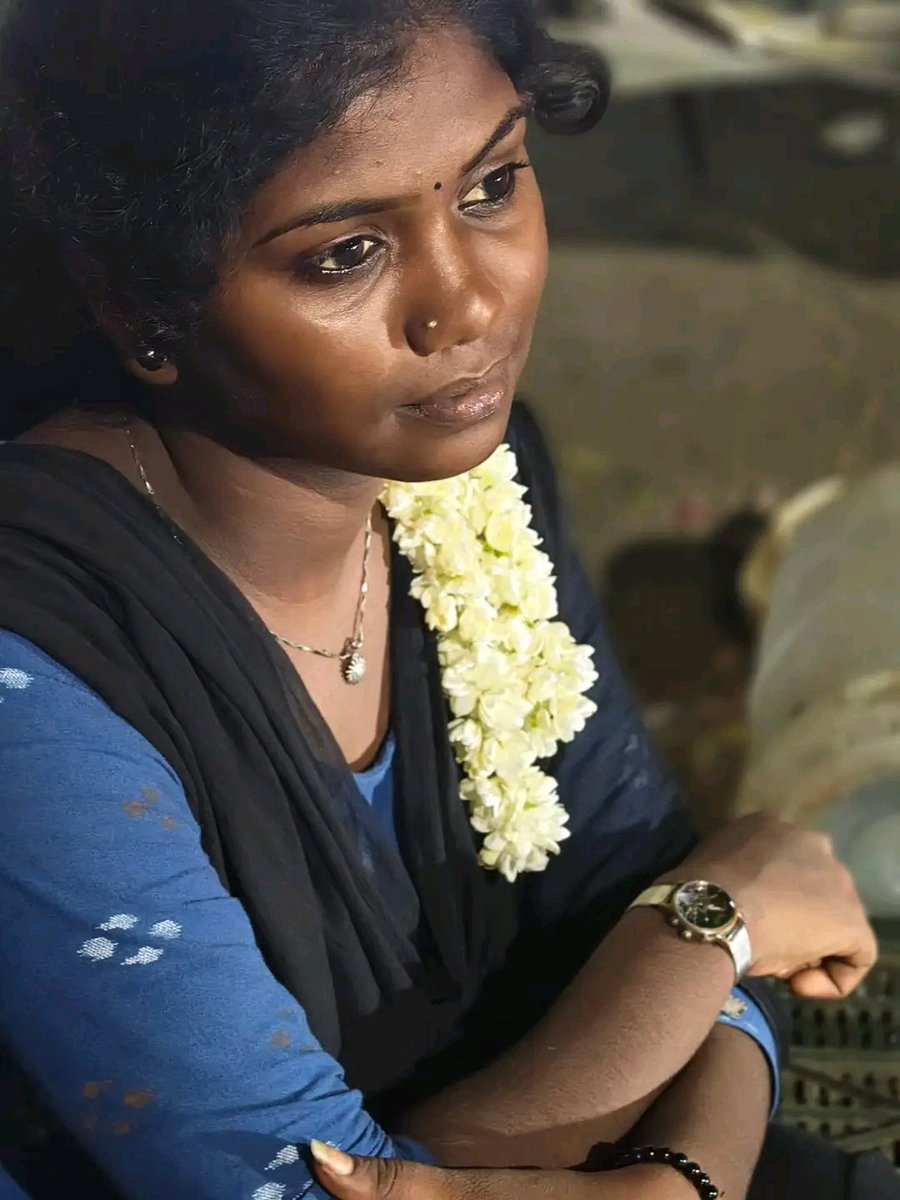 Nadhiya 👒 tweet media