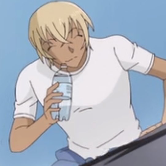 Amuro Tooru 「安室 透」 tweet media