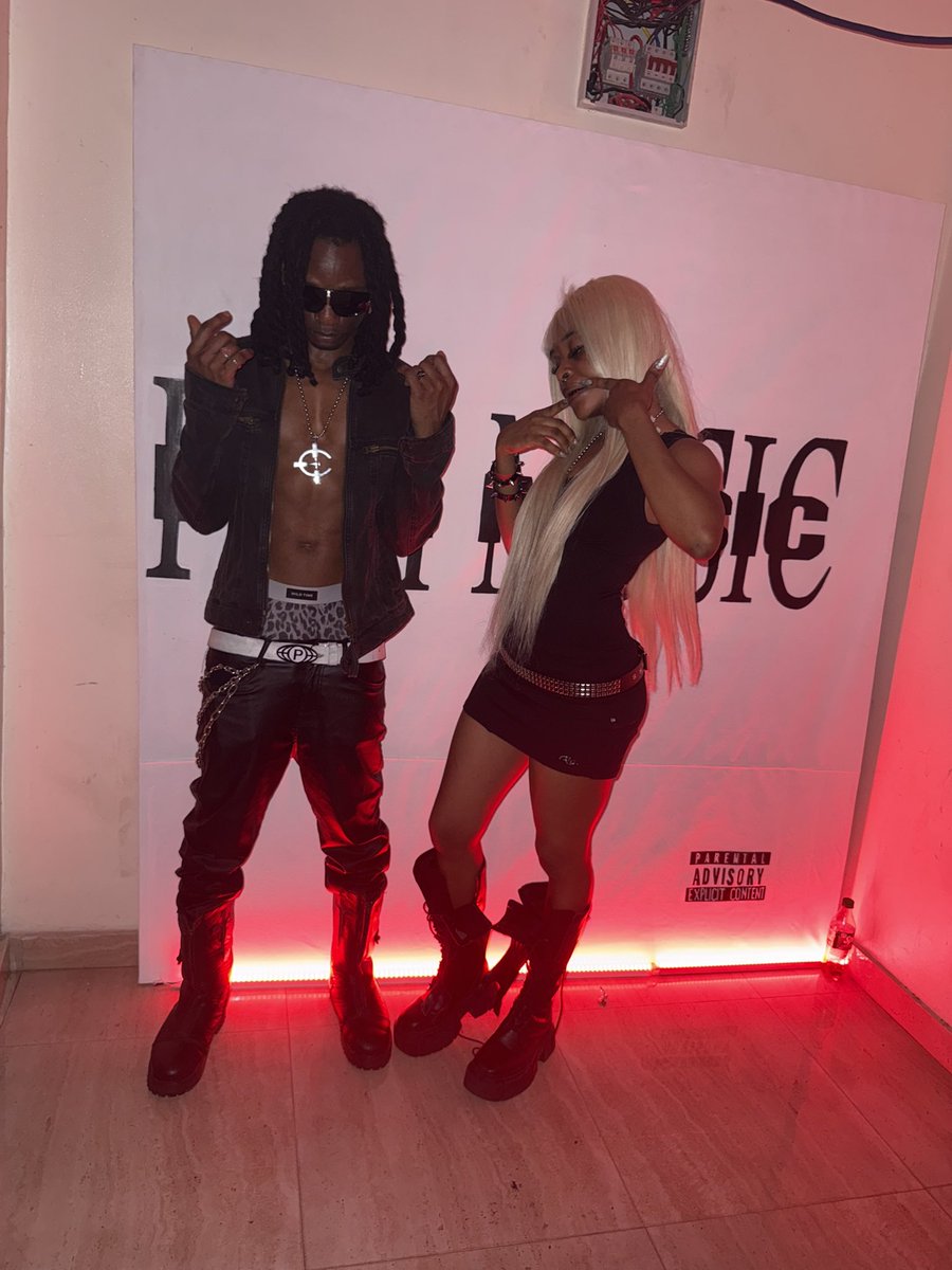 JayPoppin tweet media