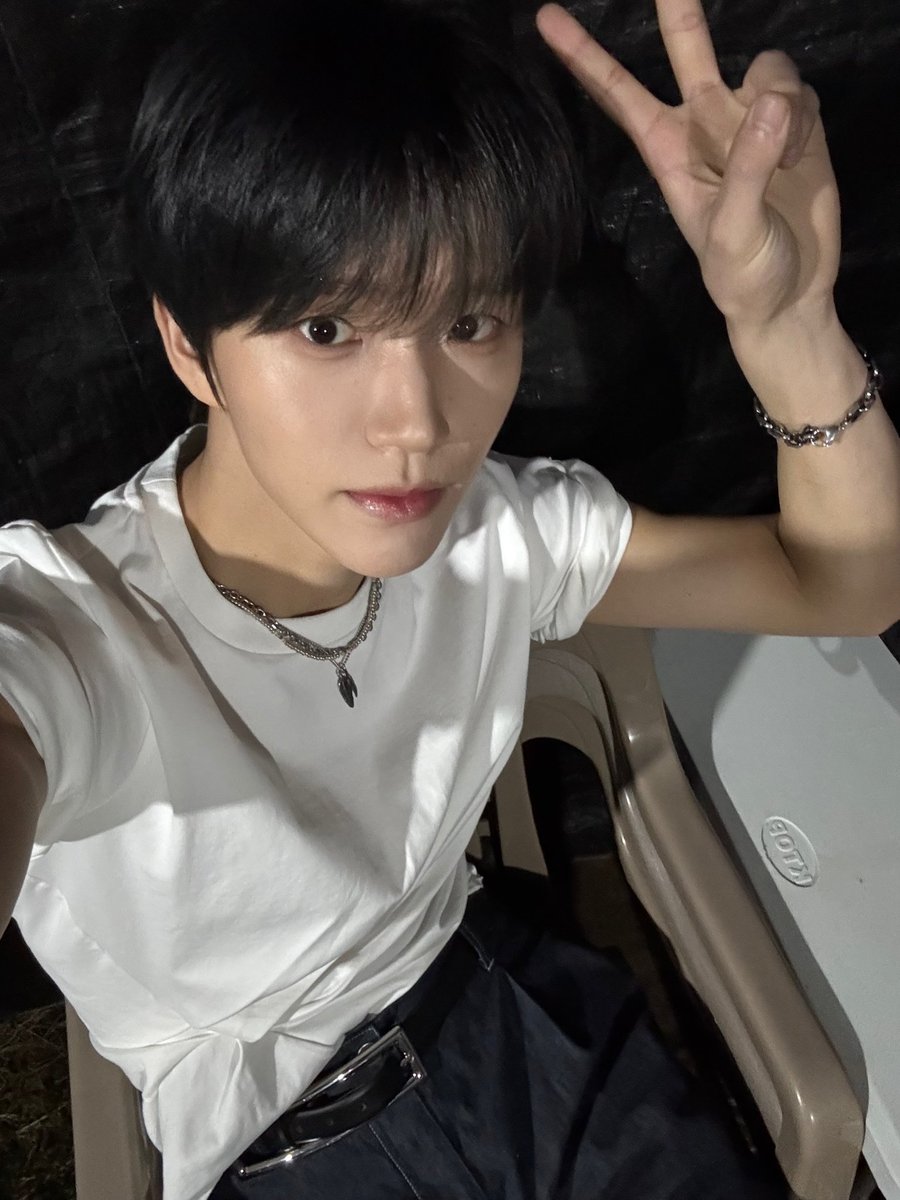 영이(상태:팔뚝이누나) tweet media