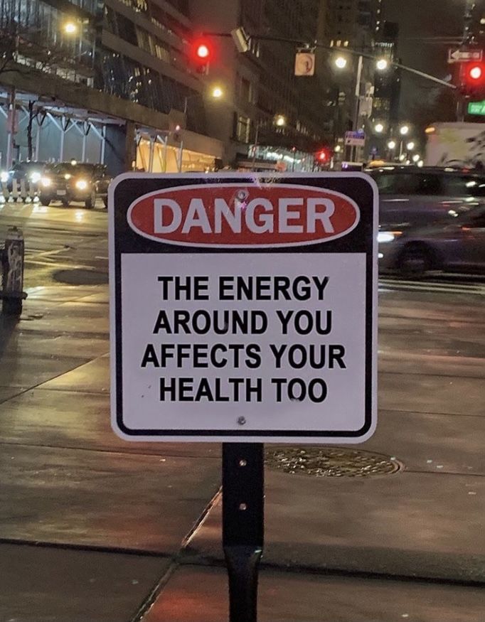 kħaos ⚛️ tweet media