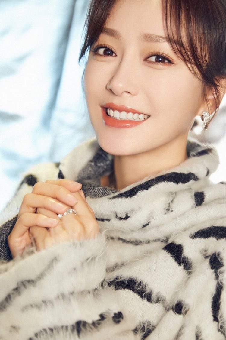 이거 뭔가 뭔가 뭔가 모에뀽

#친란 #qinlan #秦岚