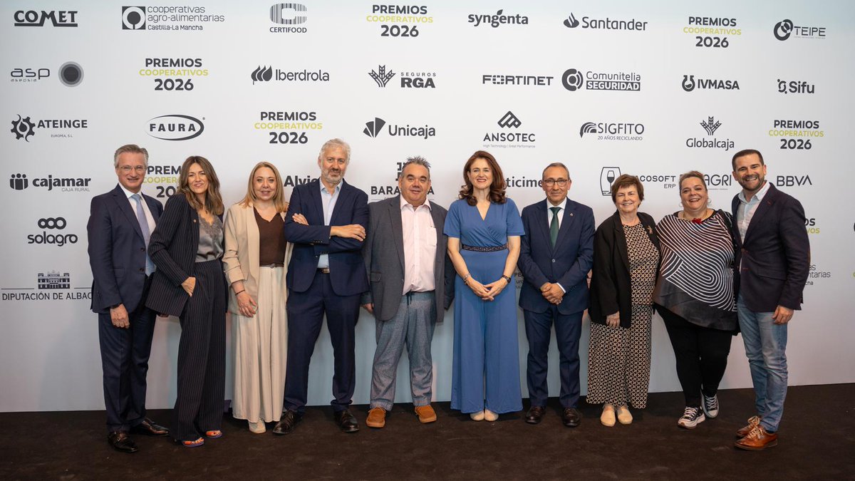 aseircam's tweet photo. ASEIRCAM presente en la V Edición de los Premios Cooperativos de Castilla-La Mancha en Ciudad Real celebrado del 23 de abril. Un encuentro clave del sector agroalimentario que reunió a más de 500 profesionales. en representación de Aseircam nuestra compañera Mar González. https://t.co/sjV3s5HQV1