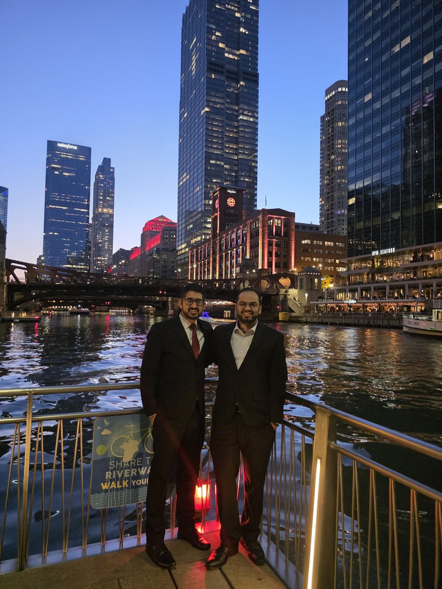 iamrishic05's tweet photo. Winding up Day 1 at ##DDW2026! Great deal of learning with some touristy stuff!

#medtwitter #research #gastroenterology 
 @DDWMeeting https://t.co/qdwNbX0OhZ