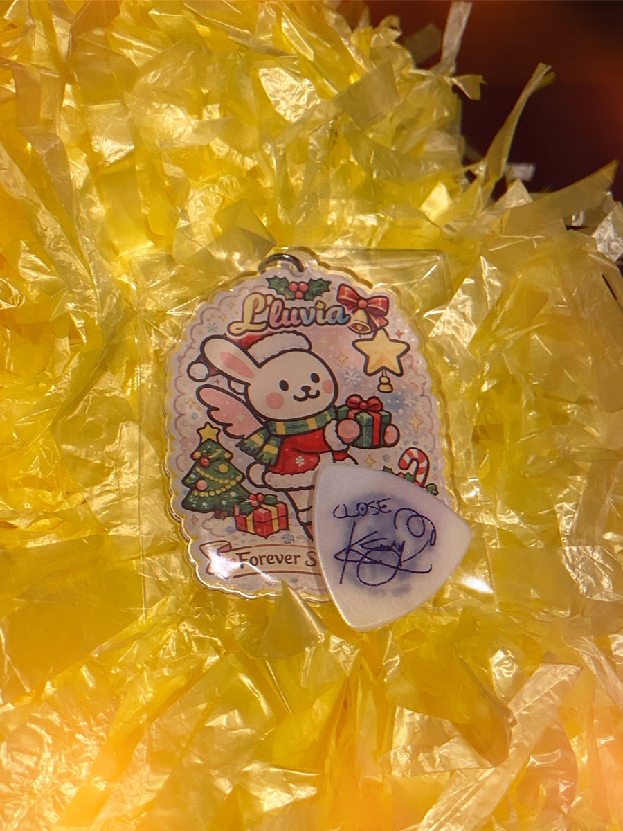 MizariOfficial's tweet photo. 2026.05.04(mon)
L’luvia ~Forever SuperSmile~
at
Veats Shibuya

Earliest Memories, CRFestに続き3度目のL’luvia

小学生の頃から聴いていたバンドが今の時代に観られるなんて感無量😭

いっぱい黄色い声援を送りました🔥
次回のイベントも決まって嬉しすぎる！

ありがとう #ジュビア https://t.co/88u16fzmka