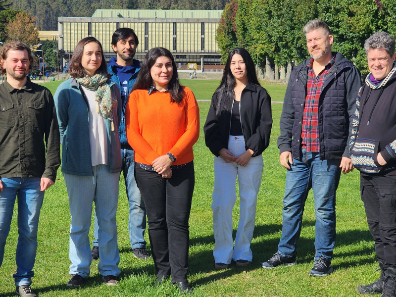 fiudec's tweet photo. Ingeniería UdeC formalizó la creación del HCI Lab, nuevo grupo de investigación que estudiará la relación entre personas y sistemas tecnológicos, con aplicaciones en adopción digital, salud, productividad y bienestar.

https://t.co/LEgZfzeW4q

@udeconcepcion https://t.co/HehtAg7SHM