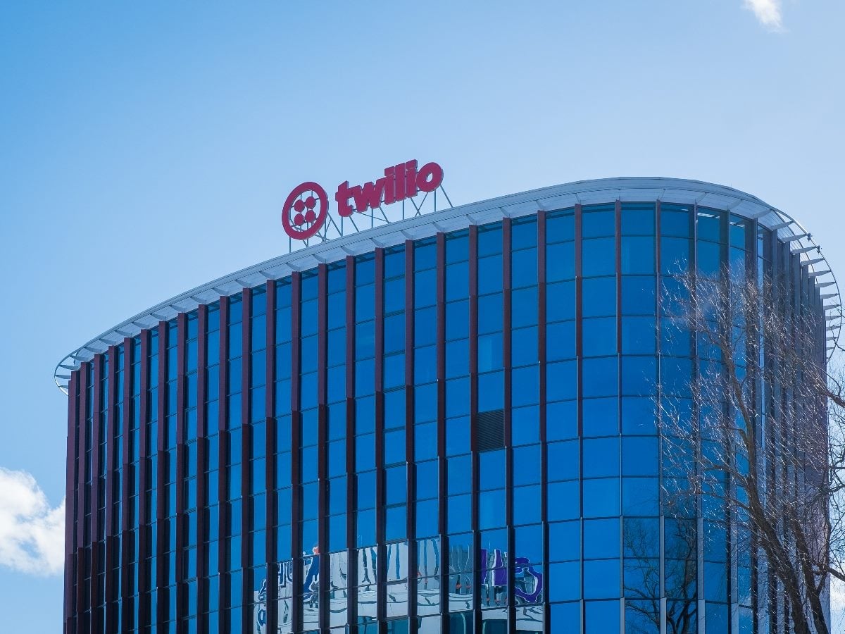 cmswire's tweet image. Twilio's Q1 voice growth hit a 5-year high. CMSWire EIC Dom Nicastro on what the numbers signal for AI-era CX infrastructure.

ow.ly/G6fR50YUru5

#VoiceAI #CustomerExperience #CXOrchestration
