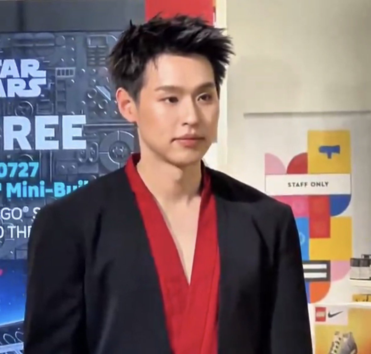 ยิบบิ้นไม่บอก tweet media