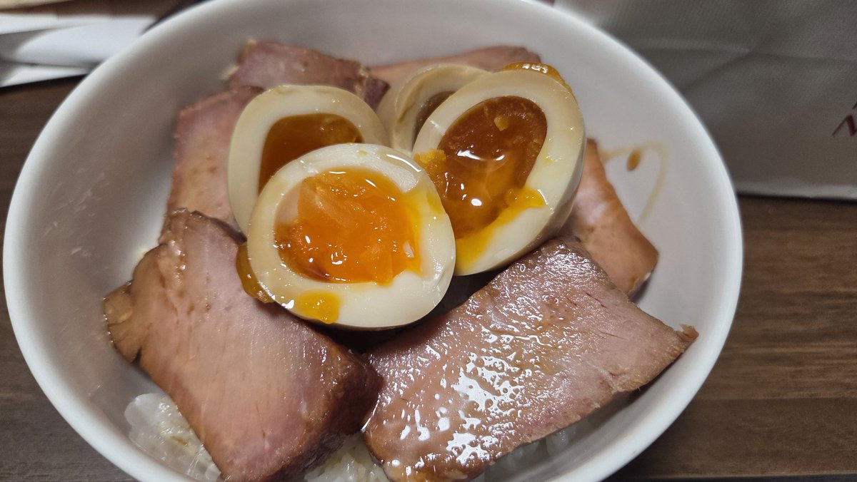 ハルト tweet media