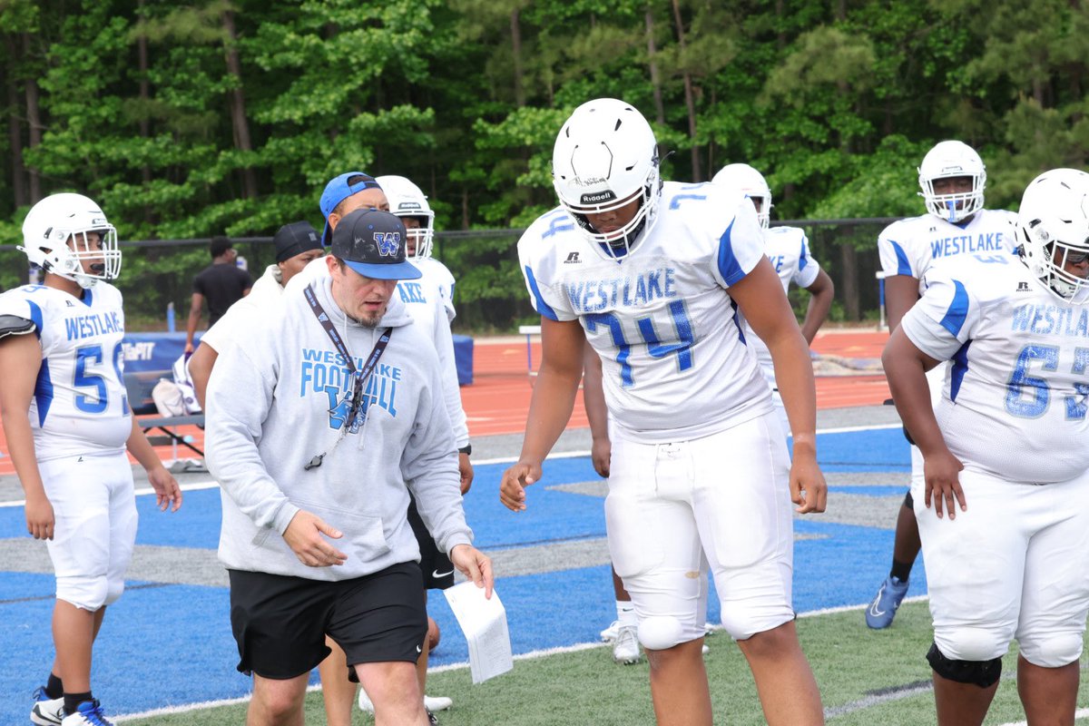 najehwilk's tweet photo. Final Observation: A young OT to watch is Nasaah Williams. 6’7 270 lineman. Already drawing early interest in recruiting with a ton of upside https://t.co/Hn6nLuaL3z
