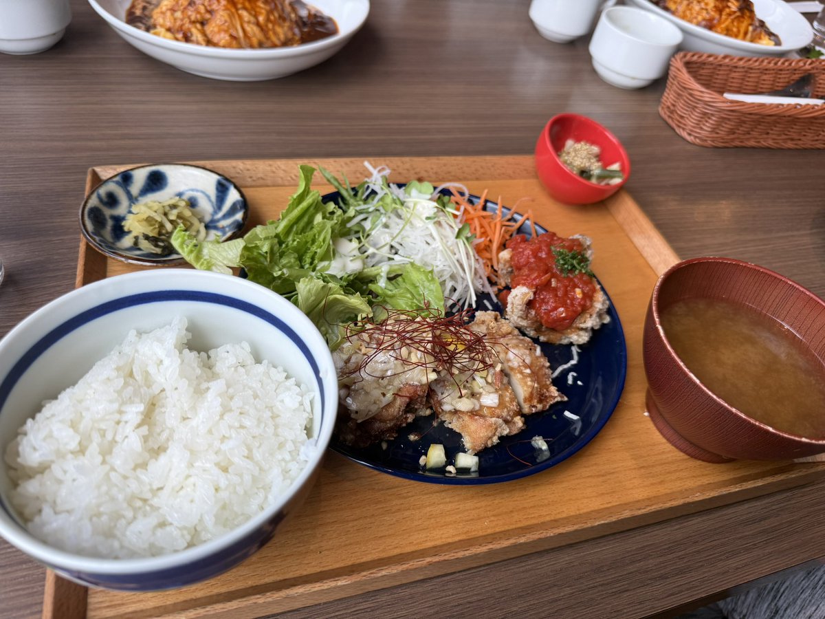 珞都 tweet media