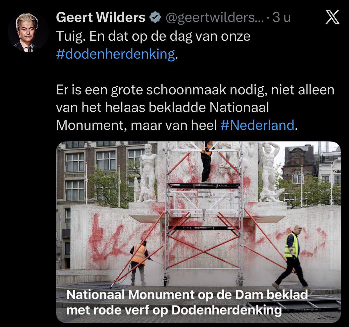 SMNVNDK's tweet photo. Laat ik duidelijk zijn… de bekladding van het Nationaal Monument is walgelijk, respectloos en onacceptabel 🤬

Maar Wilders is wel de laatste die hier zijn mond over mag open trekken, want toen tuig gemeente huizen vernielden hoorde je Geert niet! 🤨

#SelectieveVerontwaardiging https://t.co/plVA7u16Of