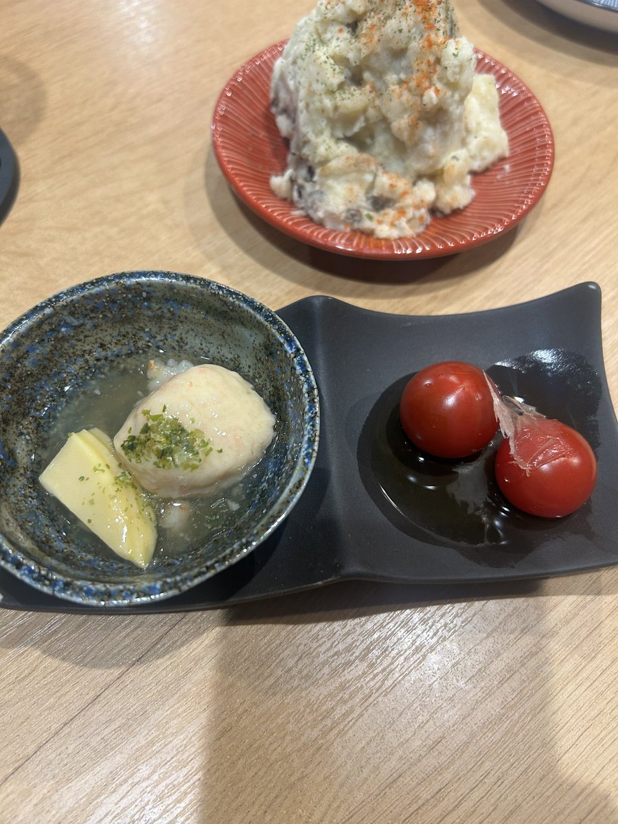 iyora_35's tweet photo. 飲み鉄板焼き https://t.co/lJnNXmb4kZ