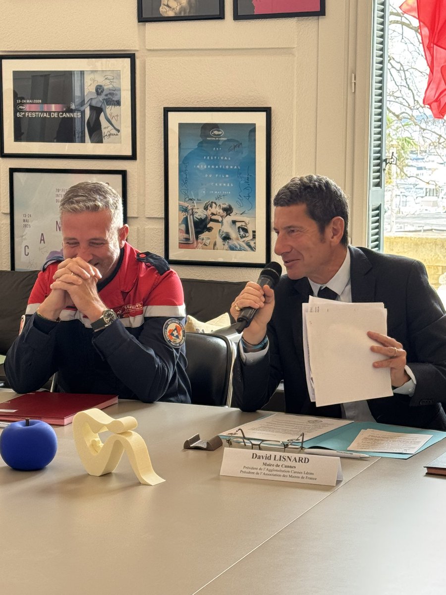 Cannes tweet media