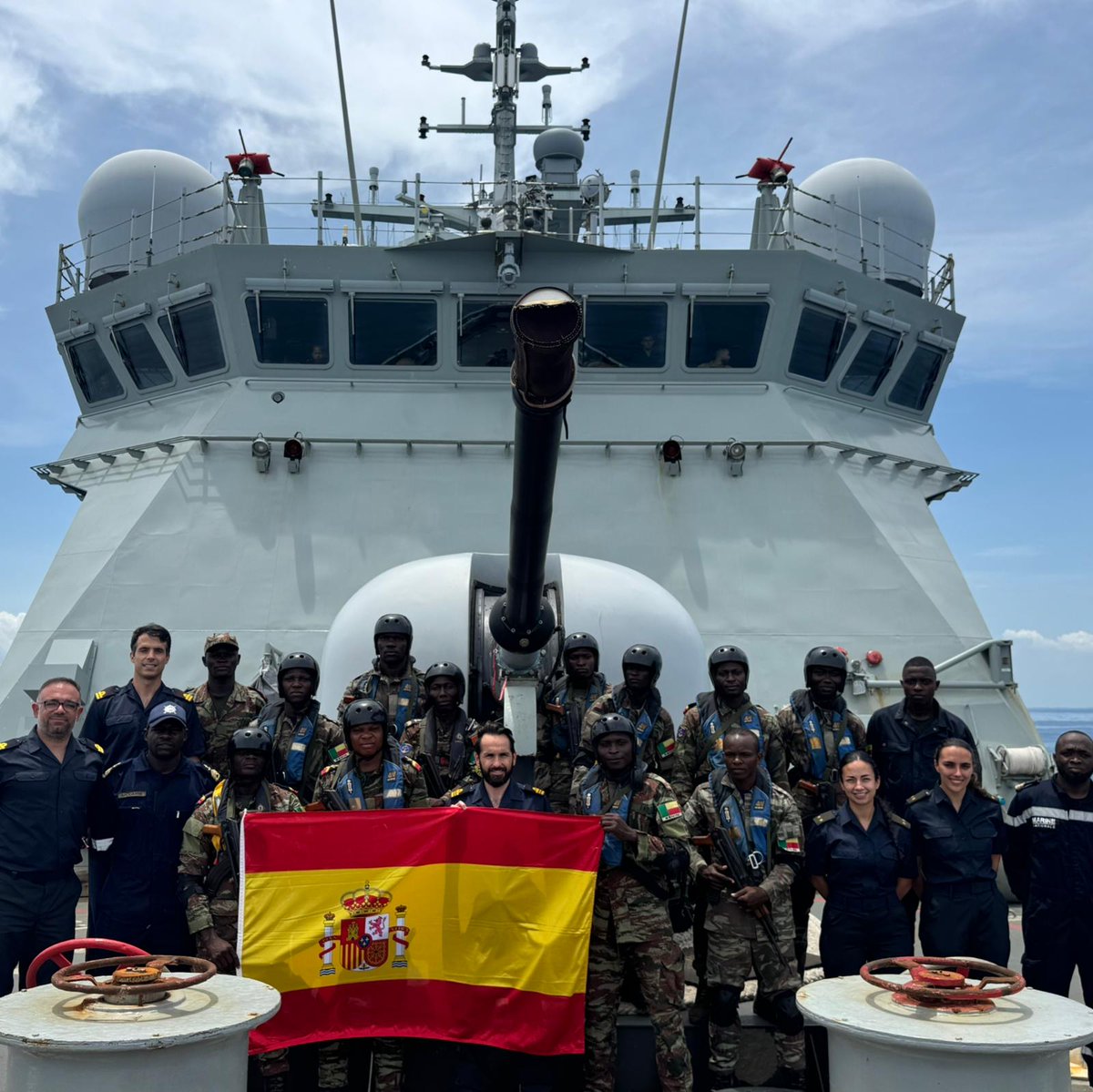EMADmde's tweet photo. El BAM ‘Furor’ refuerza la cooperación marítima con varias actividades en aguas del Golfo de Guinea. 
➡️El buque español ha participado en el ejercicio multinacional ‘Obangame Express 2026’.
➡️También ha realizado un passex con el patrullero marfileño ‘Vaillance’. 
España sigue contribuyendo a la protección de las rutas marítimas y al apoyo de los intereses nacionales en el exterior, en el marco de las Presencias Marítimas Coordinadas (PMC) de la Unión Europea. 
#MOPS @Armada_esp