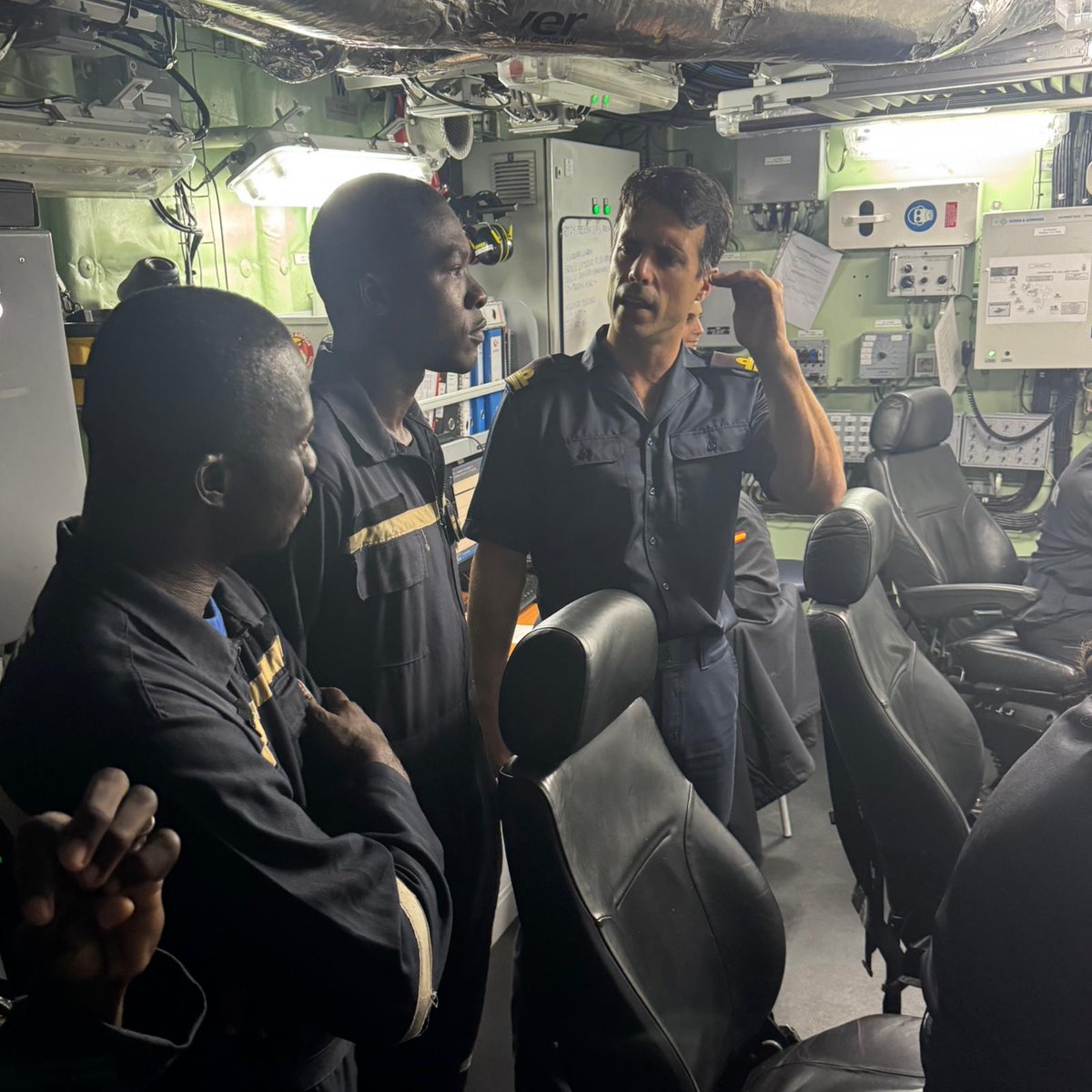 EMADmde's tweet photo. El BAM ‘Furor’ refuerza la cooperación marítima con varias actividades en aguas del Golfo de Guinea. 
➡️El buque español ha participado en el ejercicio multinacional ‘Obangame Express 2026’.
➡️También ha realizado un passex con el patrullero marfileño ‘Vaillance’. 
España sigue contribuyendo a la protección de las rutas marítimas y al apoyo de los intereses nacionales en el exterior, en el marco de las Presencias Marítimas Coordinadas (PMC) de la Unión Europea. 
#MOPS @Armada_esp