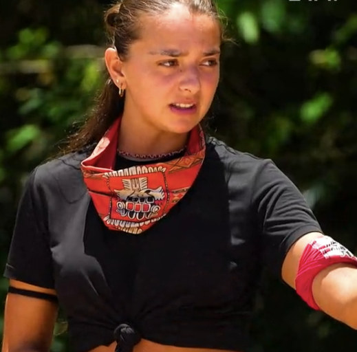 dianeofroses's tweet photo. #survivorGR μεγαλύτερο κουτοπόνηρο, σπαστικό, υποκριτικό κακομαθημένο μάλλον δεν έχει περάσει από το παιχνίδι. της το δίνω. μόνο ψέματα, αγωνιστική μετριότητα και αμέτρητες μπιφτέκες. ρεσιταλ μπουρδολογίας σε κάθε επεισόδιο. νισάφι, ειλικρινά. ήρωες όσοι κλήθηκαν να συμβιώσουν https://t.co/B22WJqVPvB