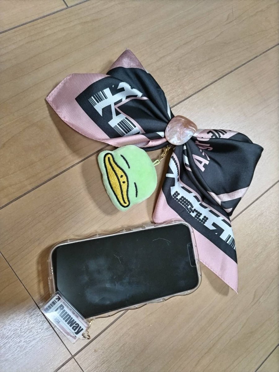 はるこ tweet media