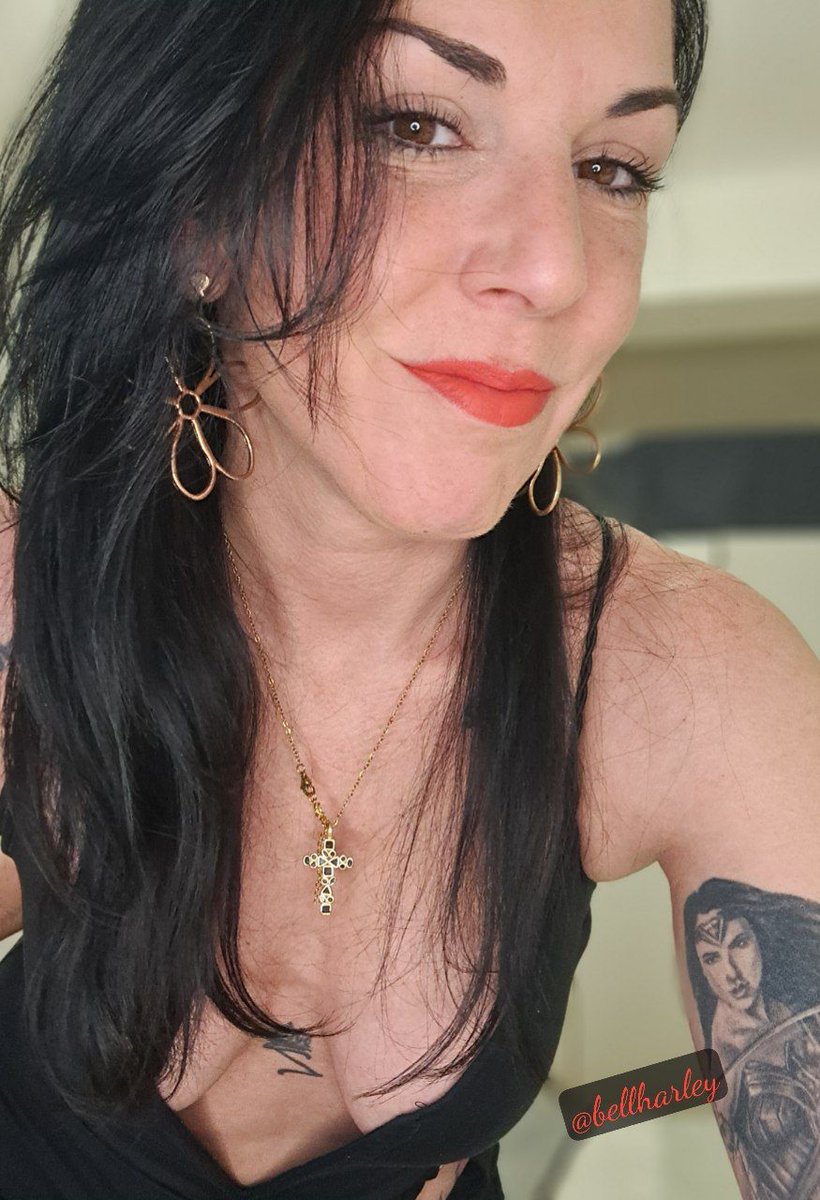 Diosa Bell tweet media