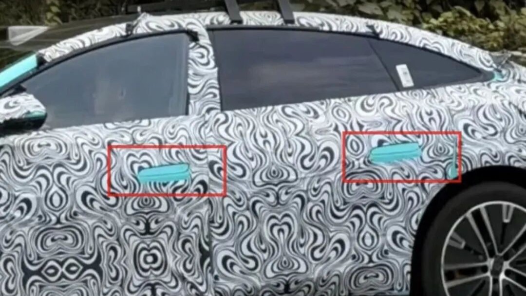 ThinkerCar tweet media