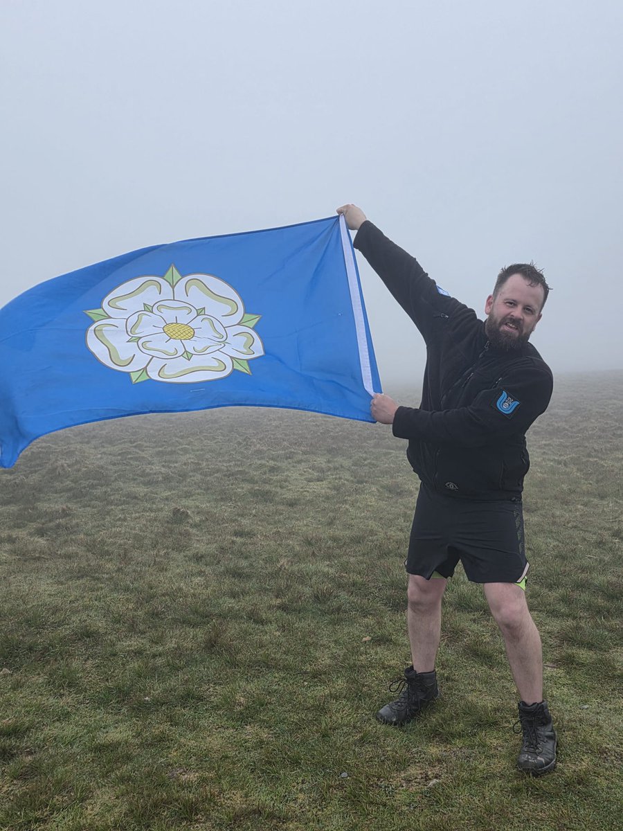 awalmsley11's tweet image. Flying the #Yorkshire flag in distress with Sedburgh behind from Whernside peak.

GIVE US OUR TOWN BACK CUMBRIA