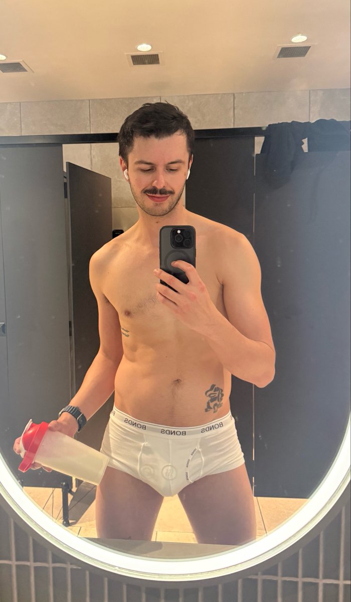 👨🏻 Gordon, like the train tweet media