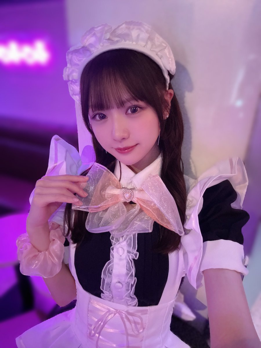 ⋆⸜🖤🎀⸝‍⋆