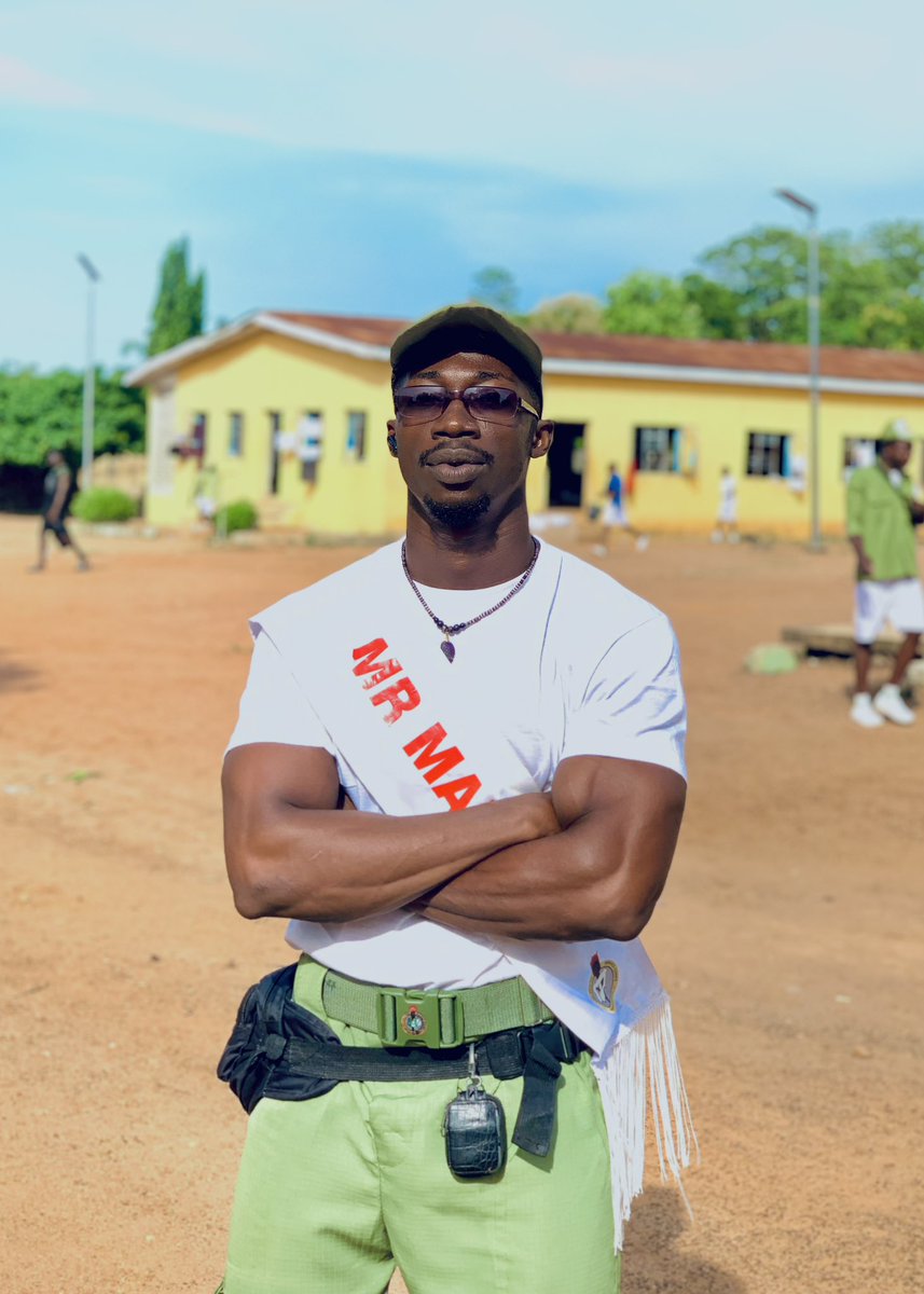 Mr Macho 💪🏾🤴🏾🦅
