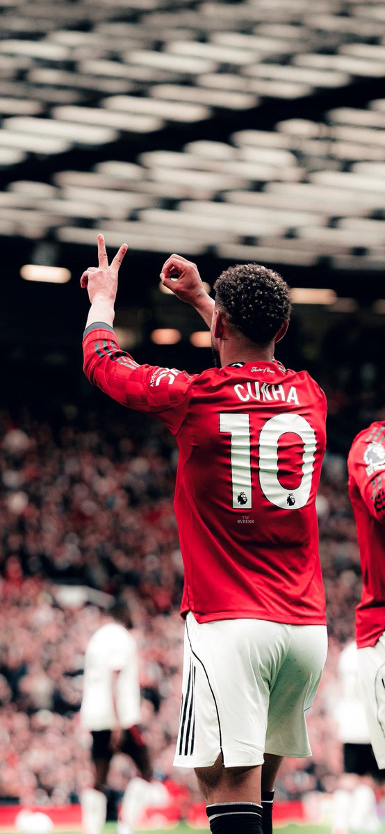 Rveenr's tweet image. 𝟒𝐤 #𝐖𝐚𝐥𝐥𝐩𝐚𝐩𝐞𝐫𝐬   
 ➥📁 Manchester United 🏴󠁧󠁢󠁥󠁮󠁧󠁿❤️✨  
   ➥📁 Premier League