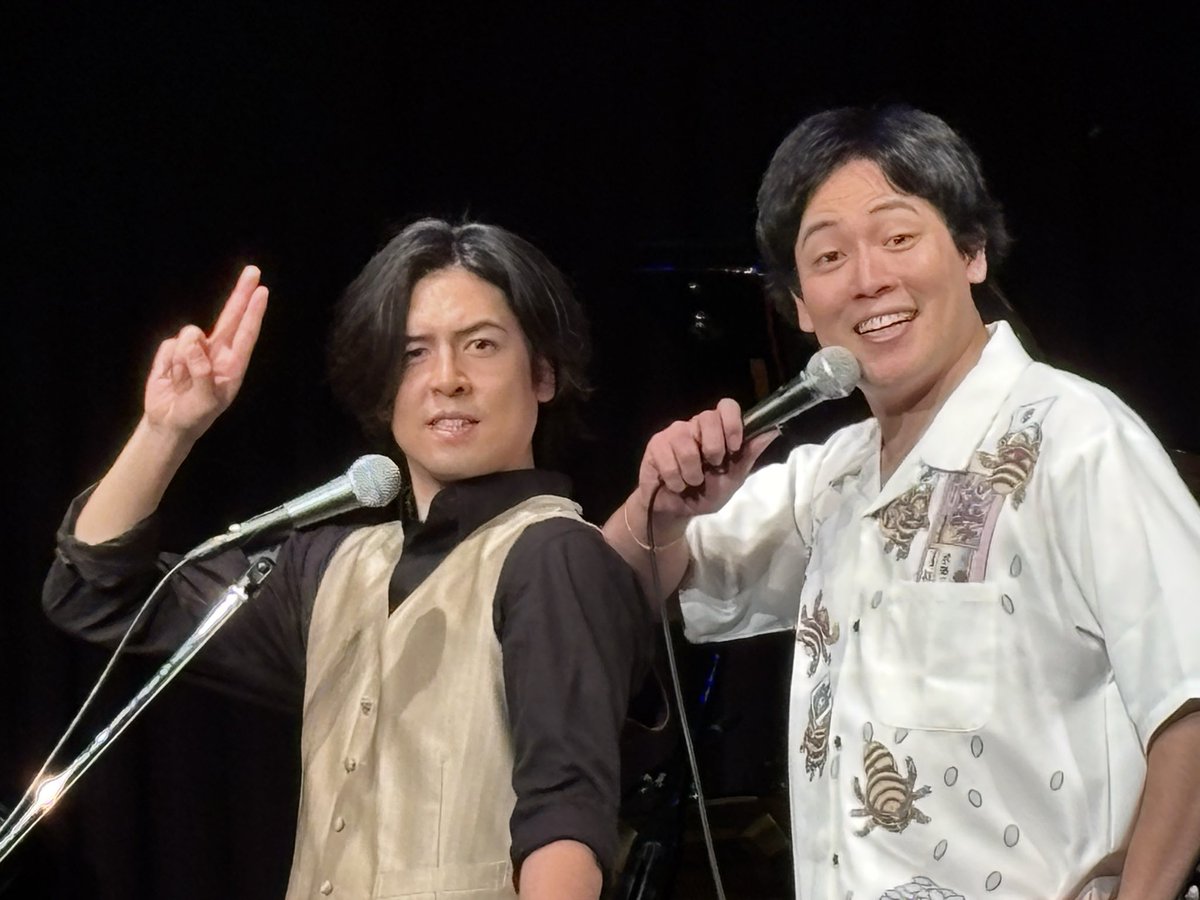 misatomm's tweet photo. 竜徹酒場〜5月が日本の最適解〜
大阪LIVEでも好評✨カバー曲🎤
あまり歌ったことない曲もすぐに歌えちゃうさすがです👏🏻✨
昨年末YouTubeのお料理配信
今だから言うけど🤒のお話は衝撃でした😭💦
竜蔵さんの好きすぎてモツ❣️（滅）
いつも本当に楽しいです😂笑
#竜徹日記
#木村竜蔵 さん
#木村徹二 さん https://t.co/b8zUrbtzlr
