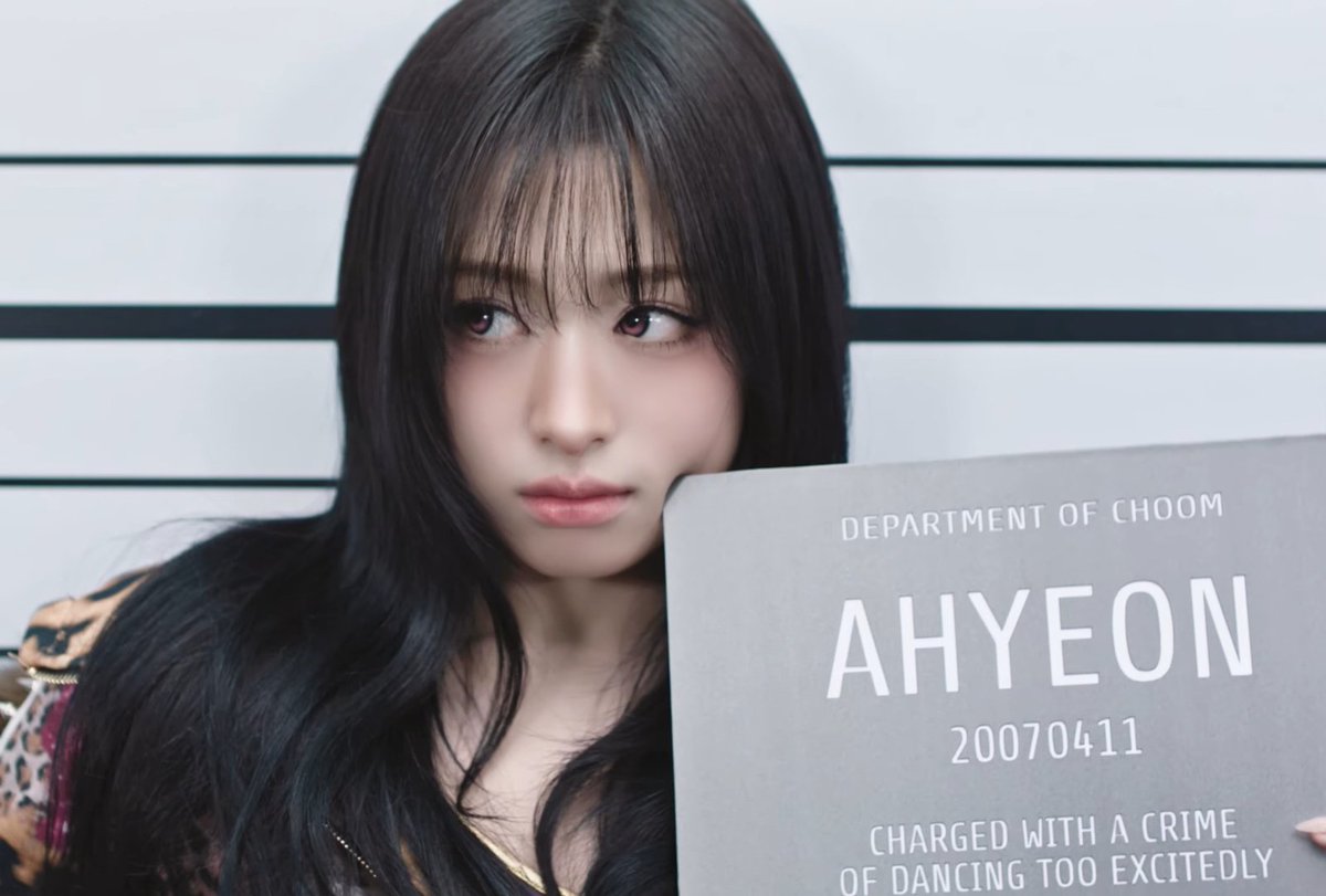 AHYEON GLOBAL tweet media