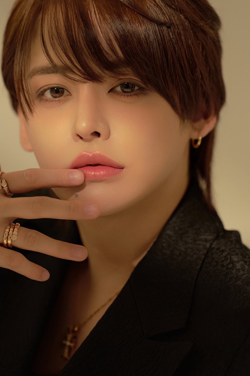 ema_is_god99's tweet photo. まだ��通の宣材使ってるの？
Studio Teddyで己の限界突破してきなよ https://t.co/BIgzalehq3