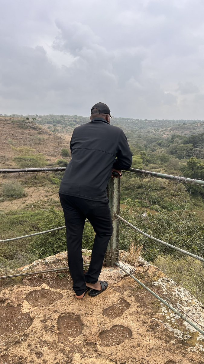 Stejos_Tours's tweet image. Our clients don’t just travel, they experience. 

From Samburu sunrises to unforgettable Masai Mara moments, we create memories, not just trips.

Ready to be in the next frame?
 DM us today to start your next unforgettable adventure 

#StejosTours #TravelWithUs #AdventureAwaits