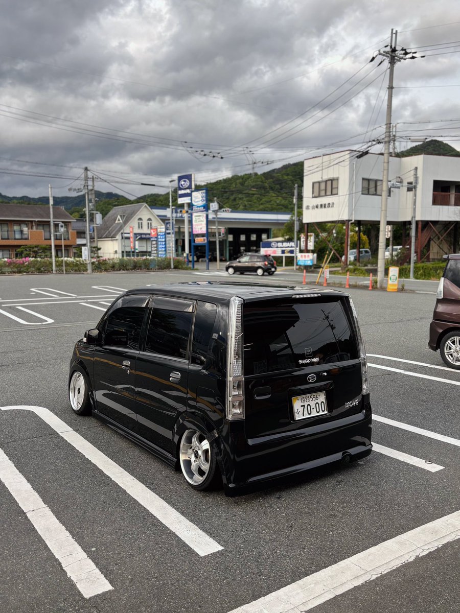 _7000k_'s tweet photo. 久しぶりに洗車して綺麗になった https://t.co/CzUfMv2kMB