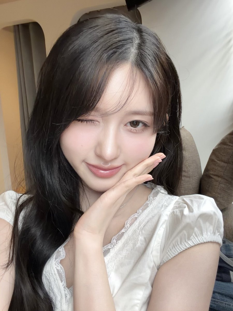오브 tweet media