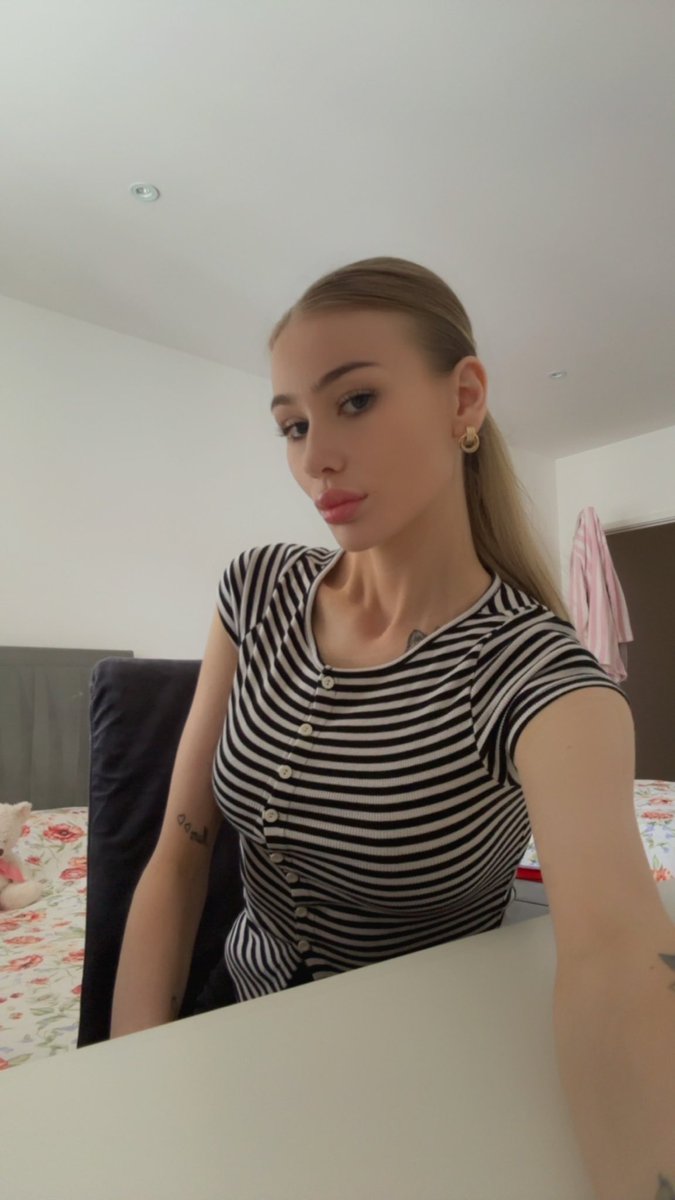 MISTRESS ELENA tweet media