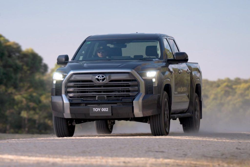 mahmadsohel's tweet image. 10 Pickup Trucks With Original Owners Still Driving Past 500,000 Miles daxstreet.com/cars/377793/10… #chevrolet #ford #toyota