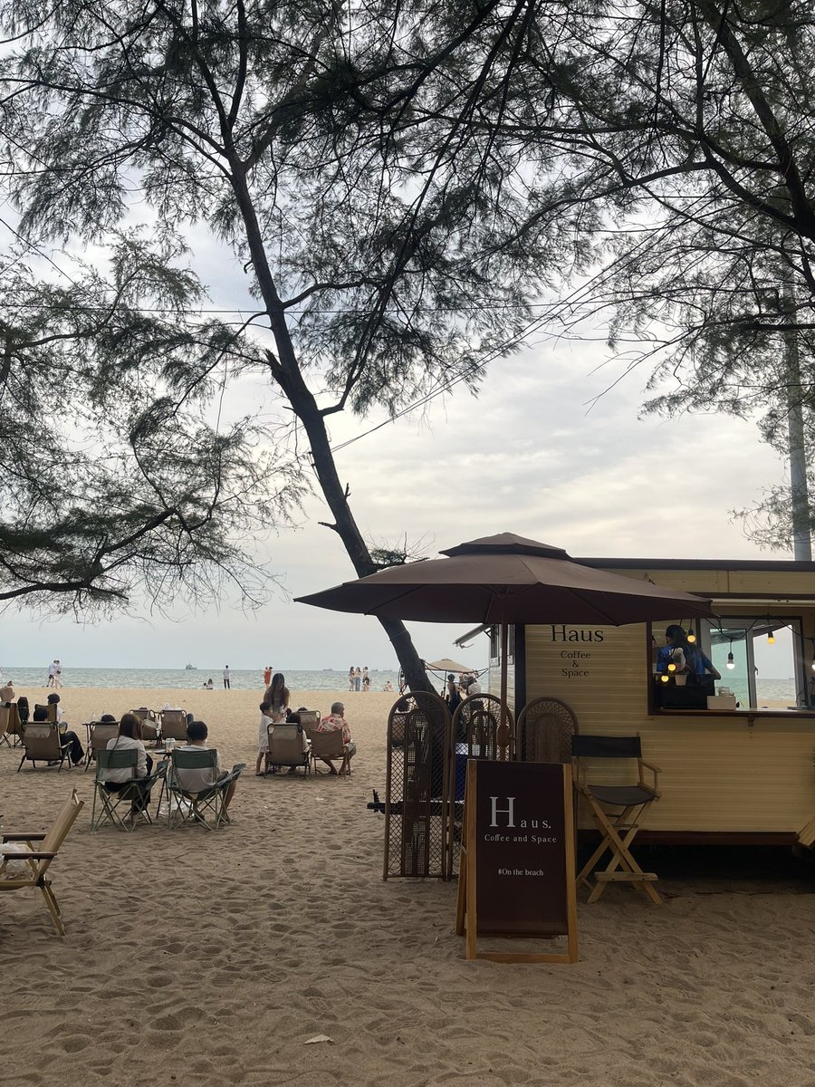 kyungsaii's tweet photo. เมื่อวานไปนั่งริมหาดระยองมาช่วงเย็น มู้ดดีมากกก https://t.co/rzXbcEQnFX