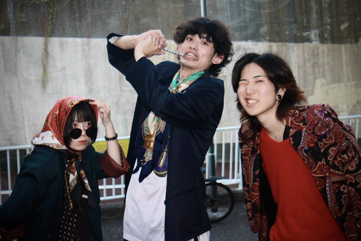 utsuro-tanuki tweet media