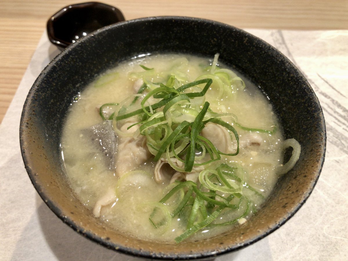 ばき tweet media