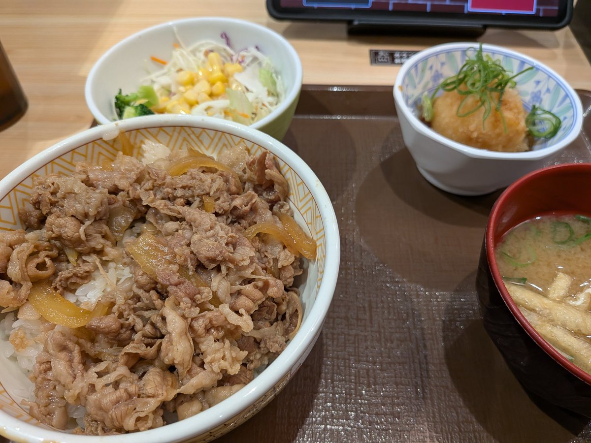 いーのもの＠ tweet media